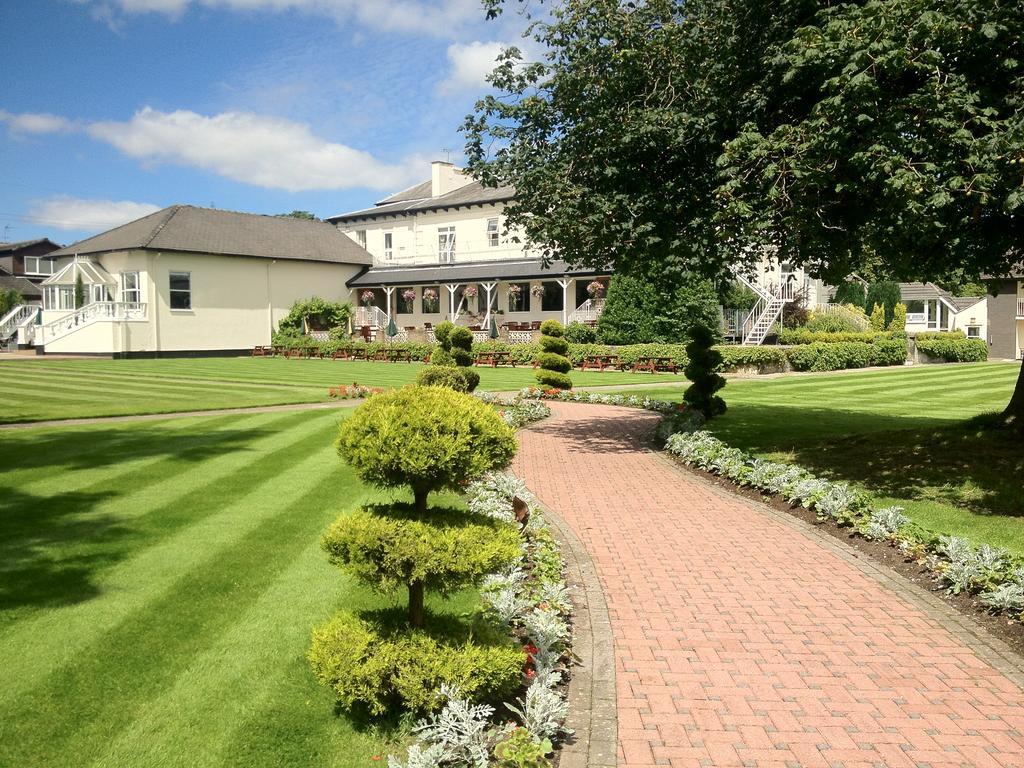 Thornton Hall Hotel & Spa Thornton Hough Exterior foto